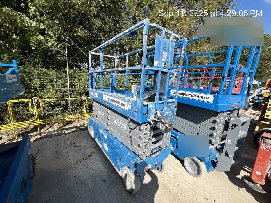 2017 Genie GS-3232 Genie GS3232 Scissor Lift