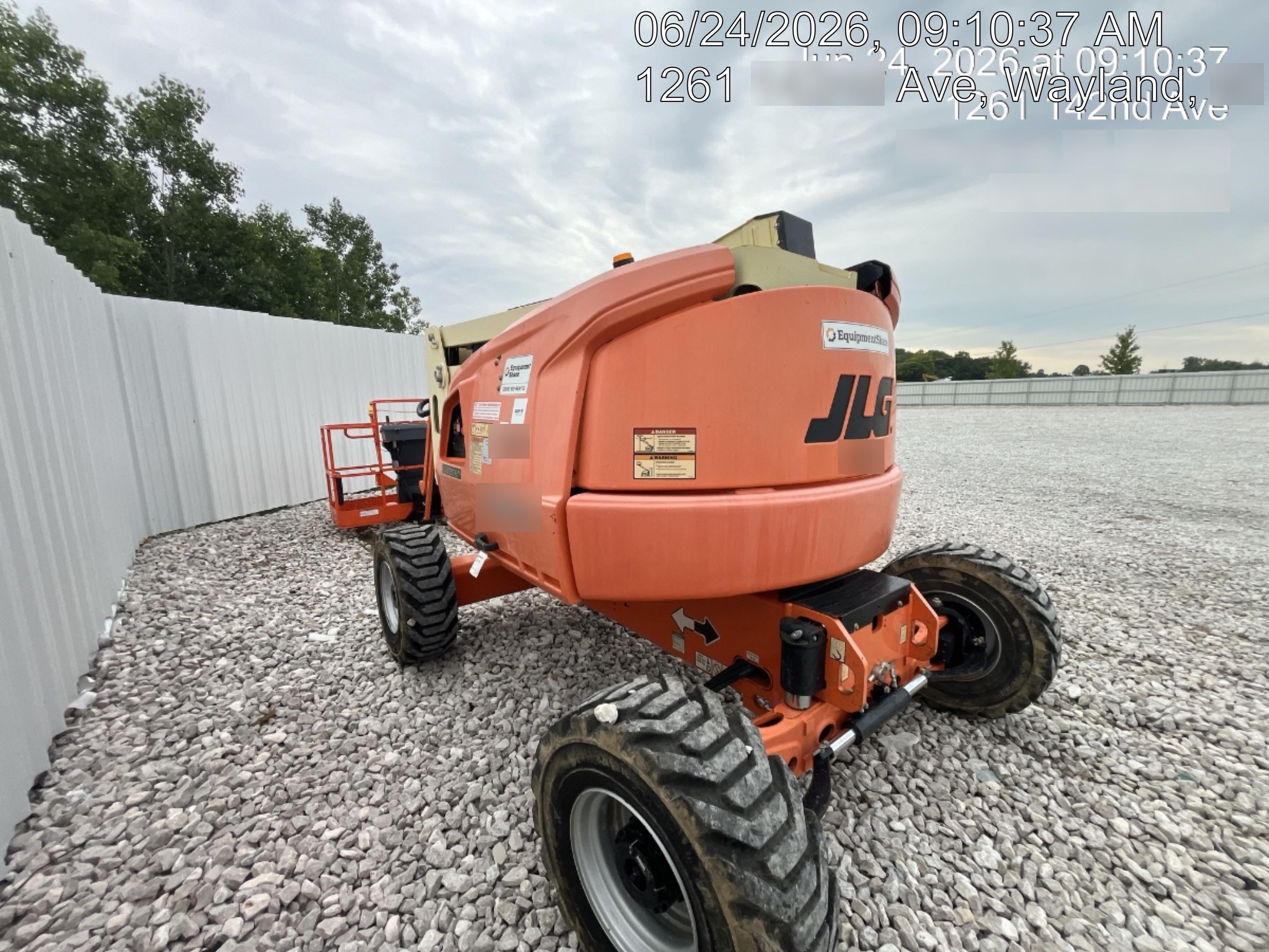2019 JLG 450AJ