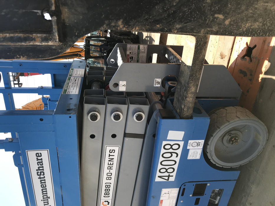 2019 Genie GS-1930 Fixed Rails with Chain Entry