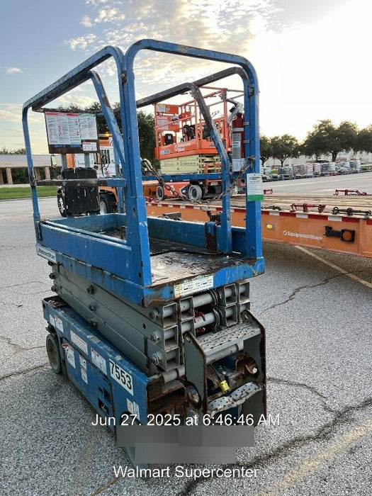 2017 Genie GS-1930 Genie GS-1930 Lift w/Fixed Rail and Chain Entry