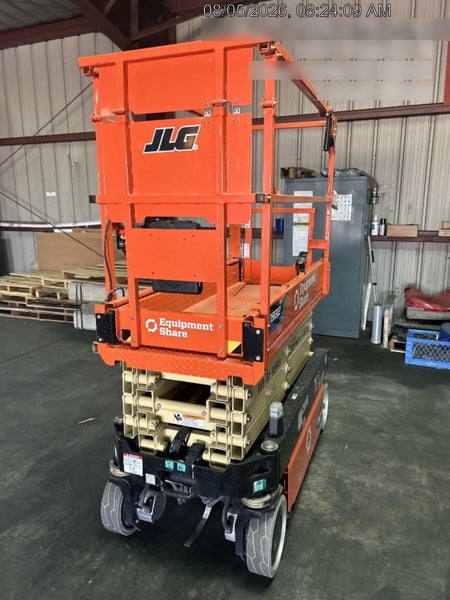 2025 JLG ES1932