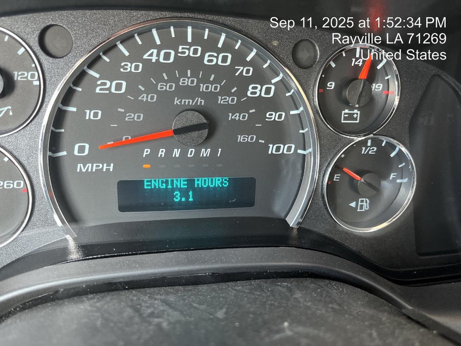 2025 CHEVROLET Express Van - Rental