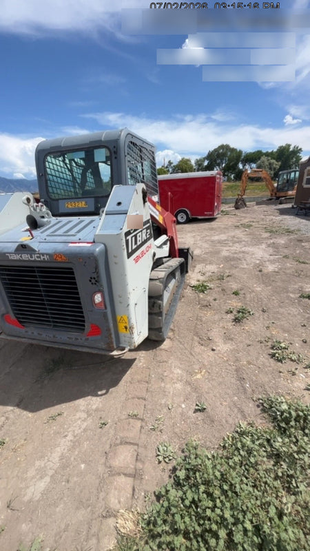 2023 TAKEUCHI TL8R2-CR