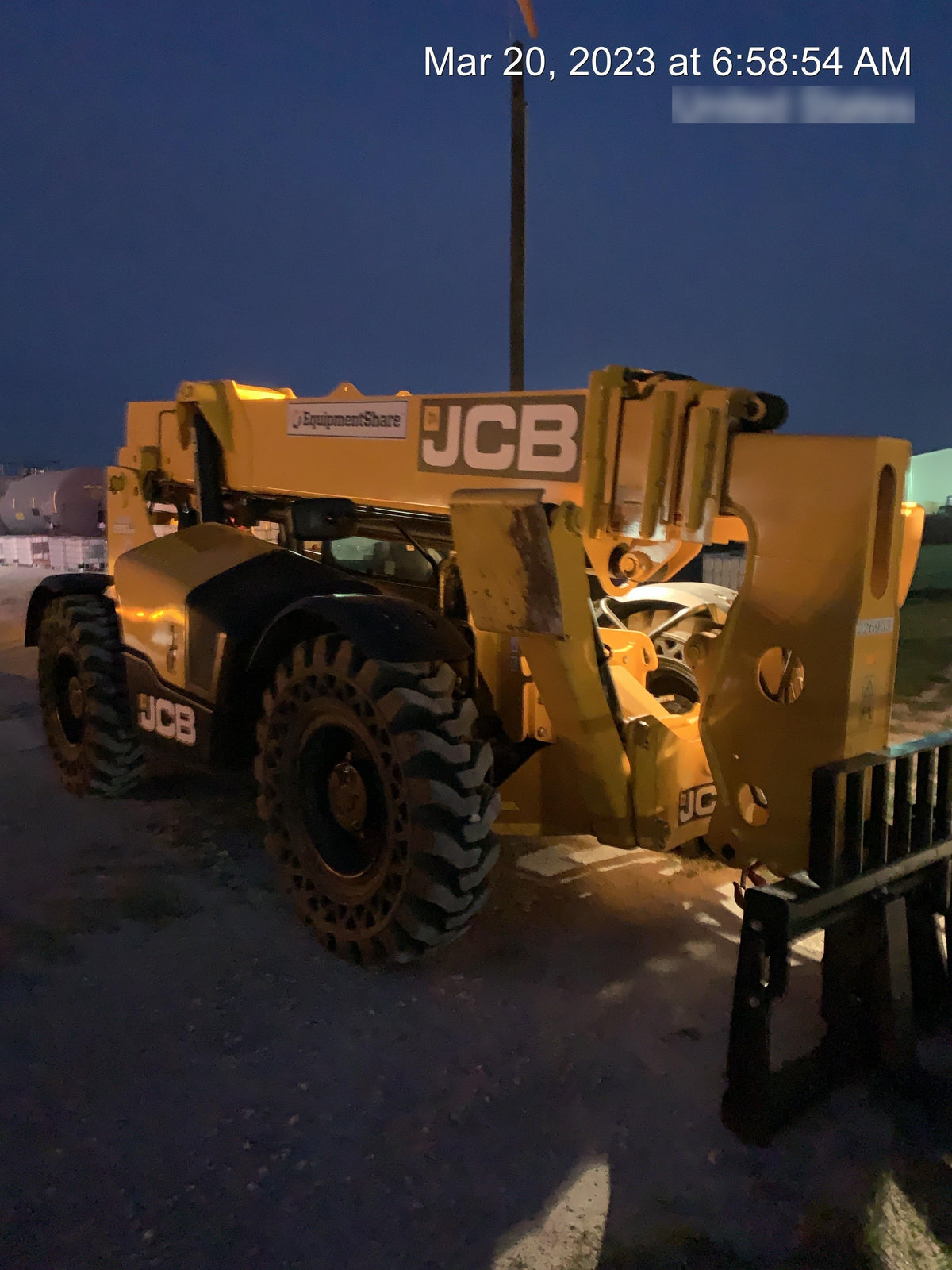 2022 JCB 510-56