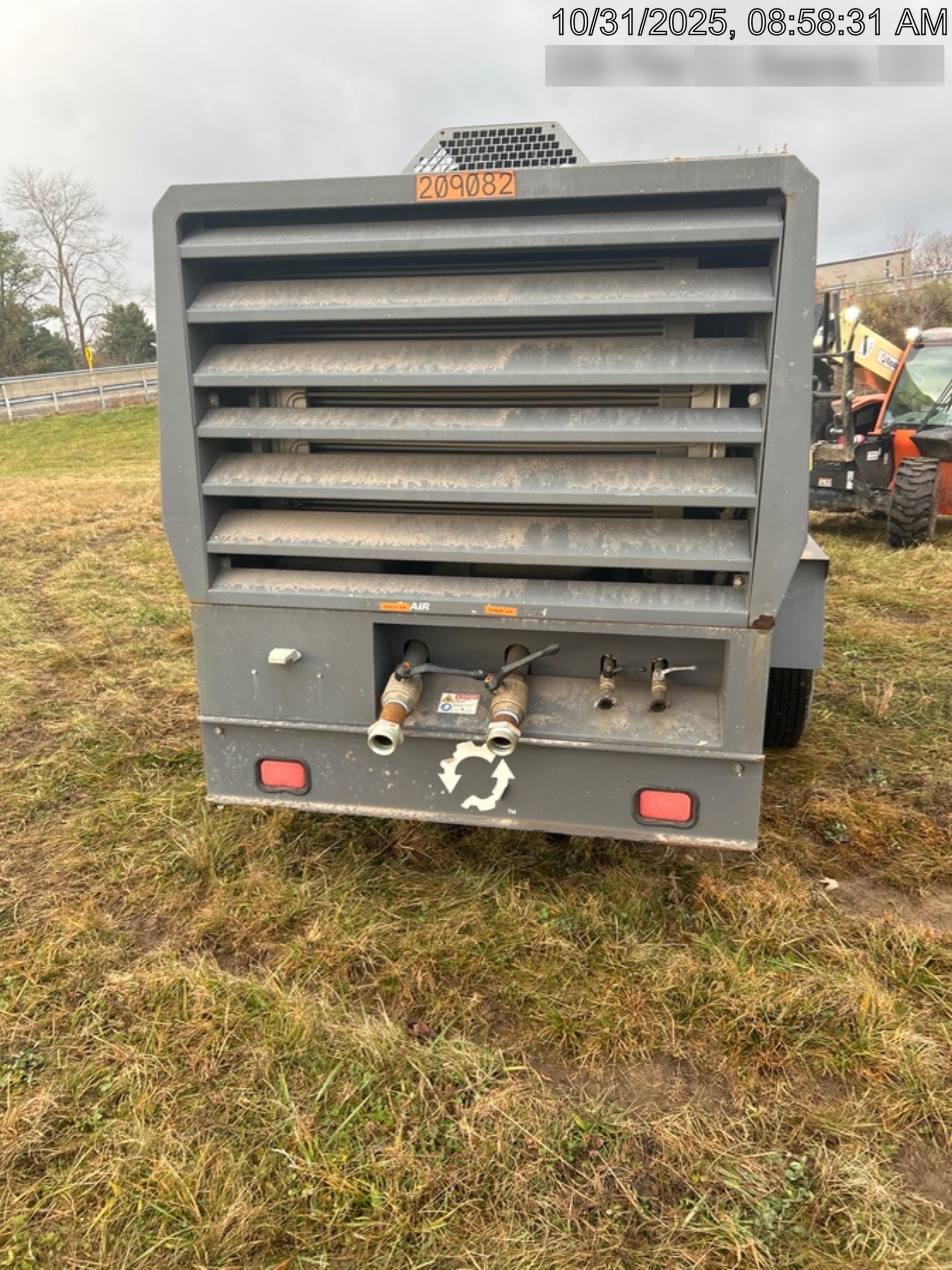 2022 ATLAS COPCO XAS 900