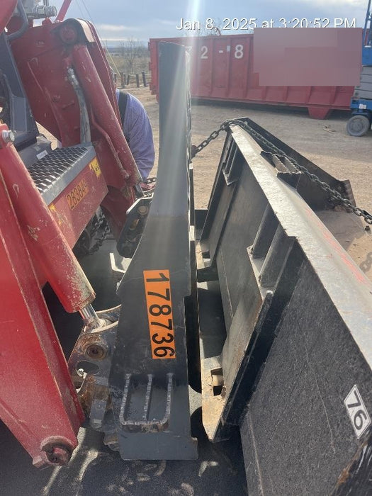 2021 PALADIN 48" Pallet Forks - Paladin