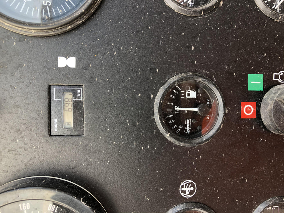 2019 DOOSAN HP1600WCU-T3 Tier 3 Reman