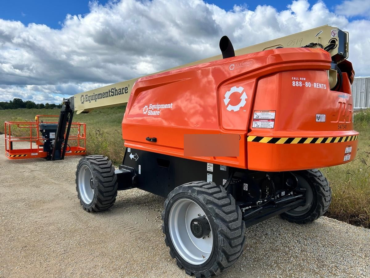 2025 JLG 660SJ