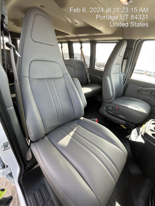 2023 CHEVROLET Express Van - Rental