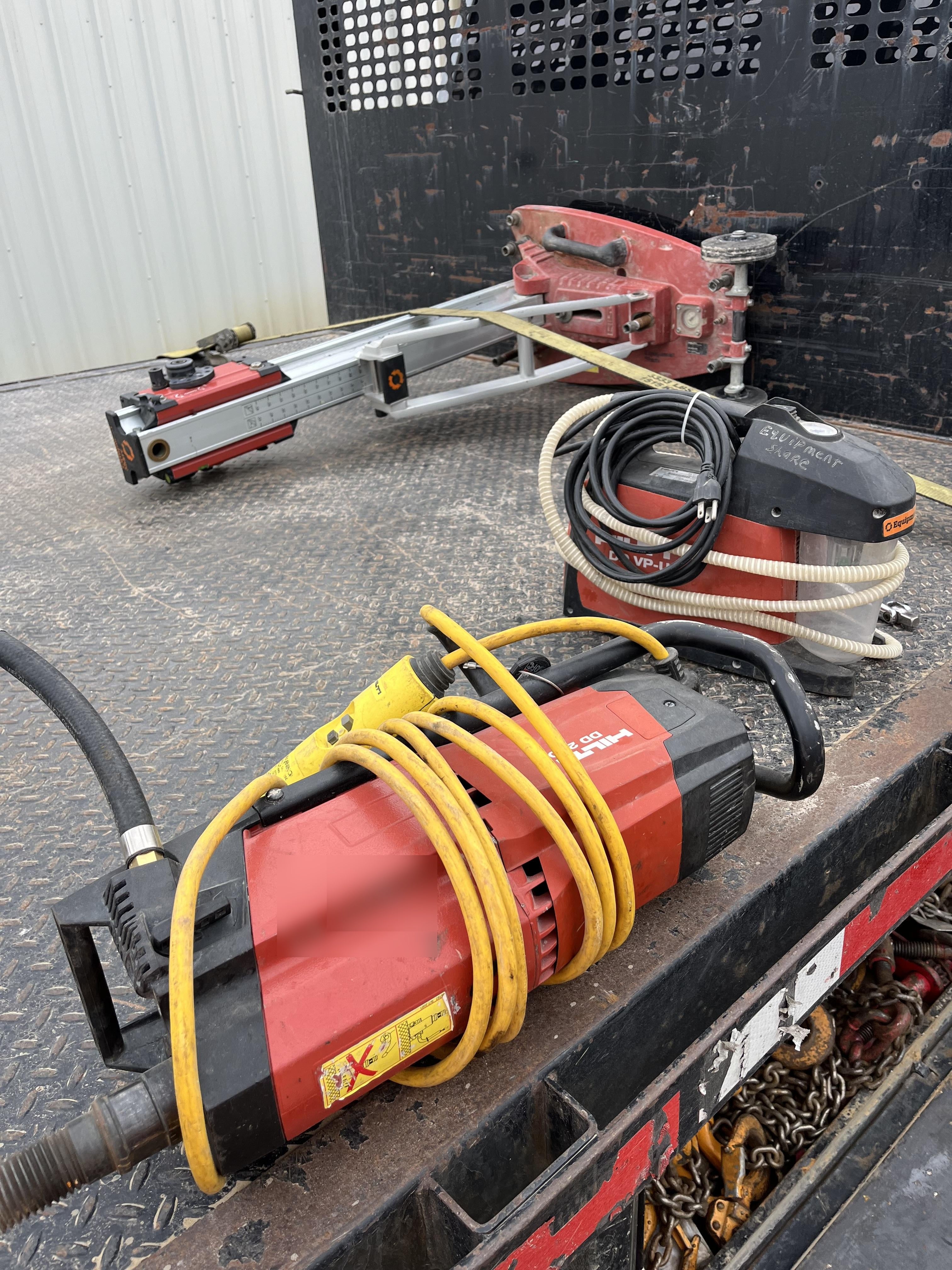 2020 HILTI DD 250
