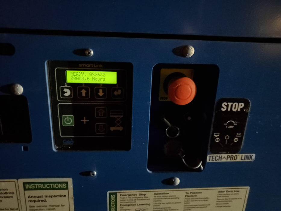 2019 Genie GS-2632 Folding rails with half height swing gate