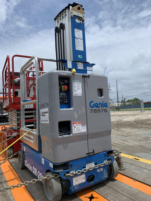 2020 GENIE GR-20