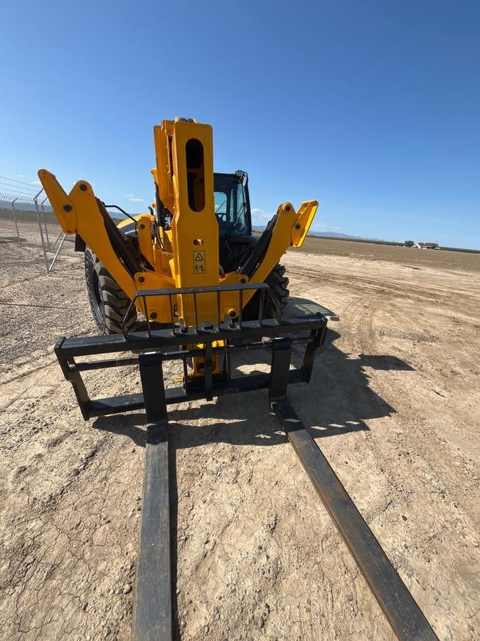 2025 JCB 510-56