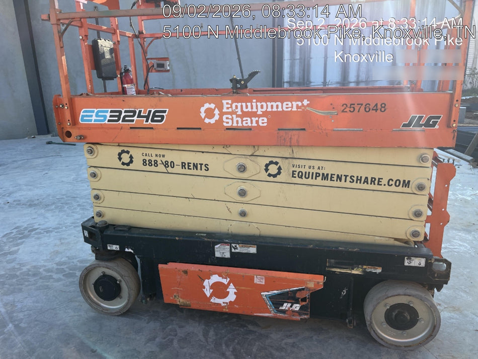 2022 JLG ES3246