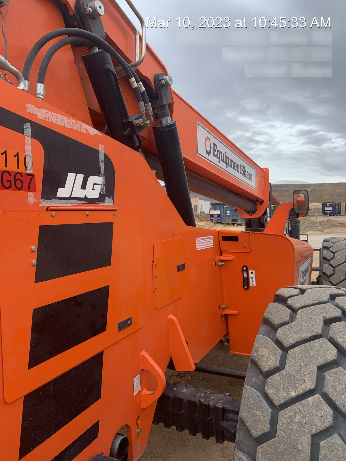 2021 JLG 6036