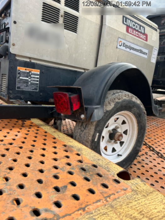 2019 Lincoln Electric Vantage 322 Lincoln Vantage 322 Welder w/Trailer, Light Kit, Cable Rack