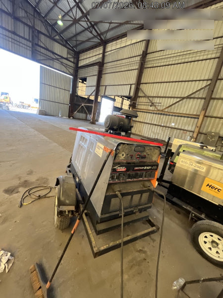 2022 Lincoln Electric Vantage 549X Crosslink Technology, Trailer Mounted, ES Decals, T3
