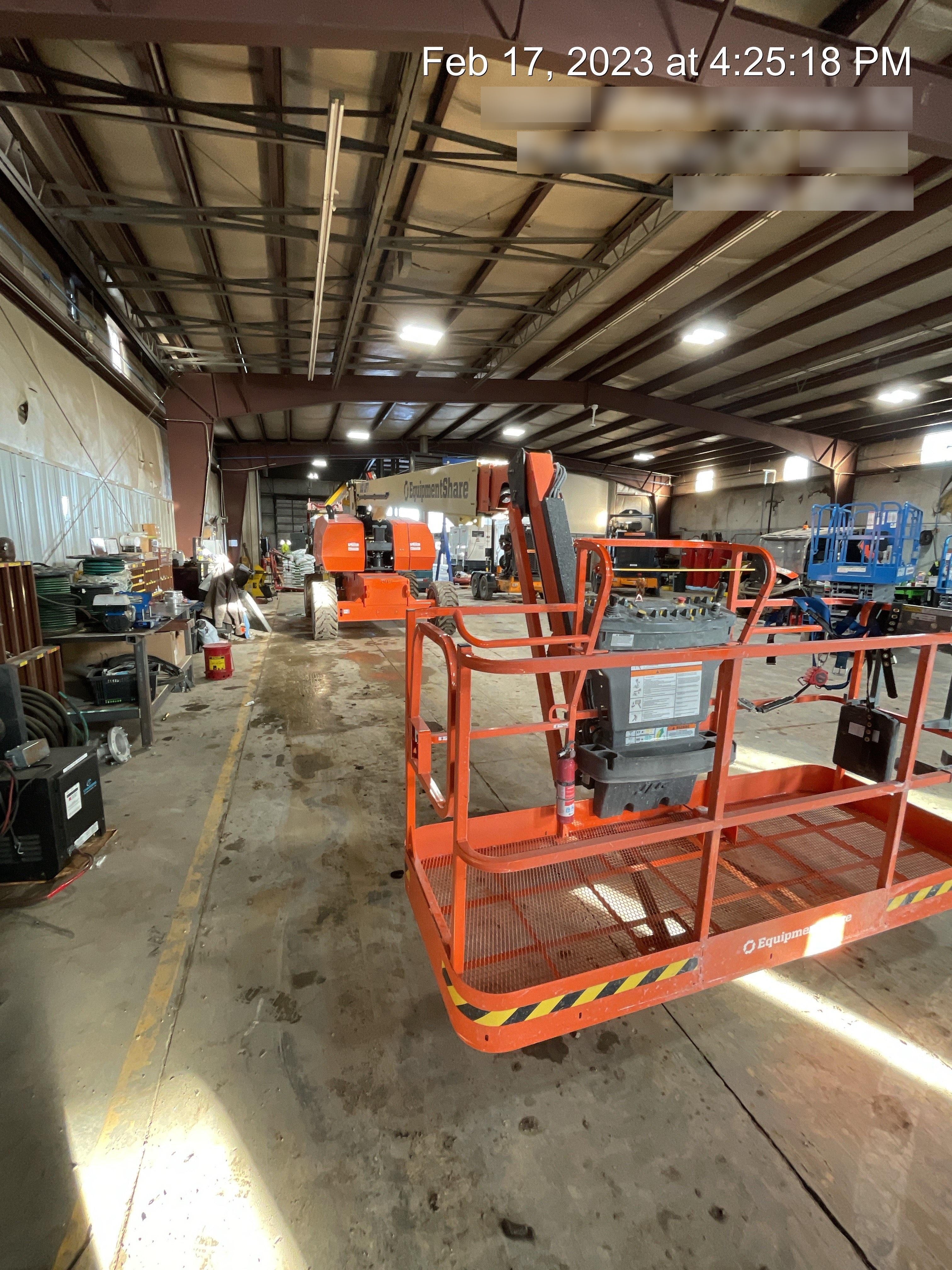 2023 JLG 860SJ