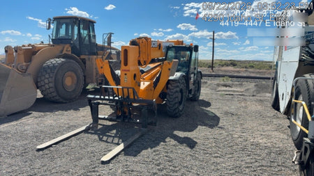 2021 JCB 510-56
