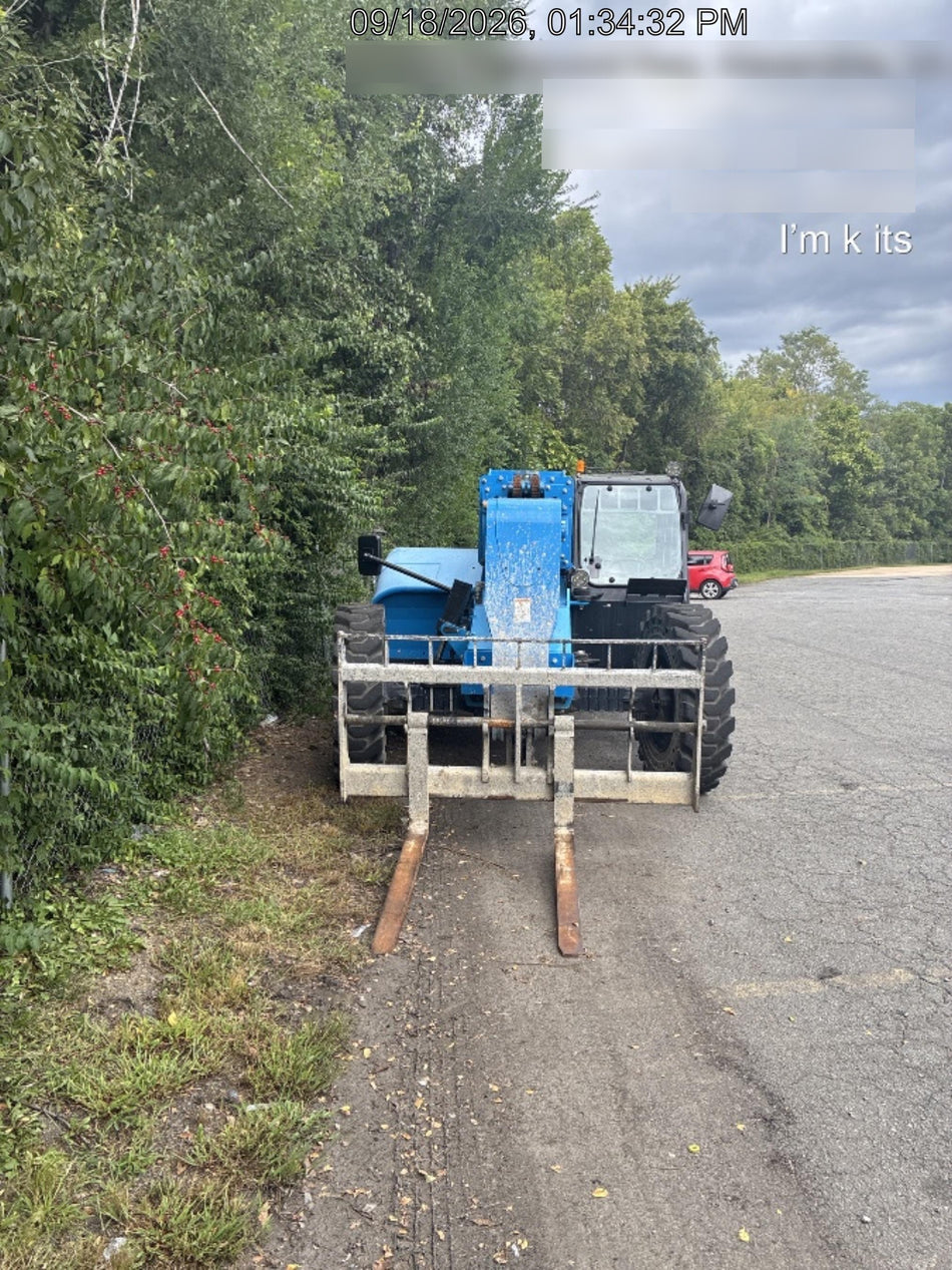 2021 GENIE GTH-844