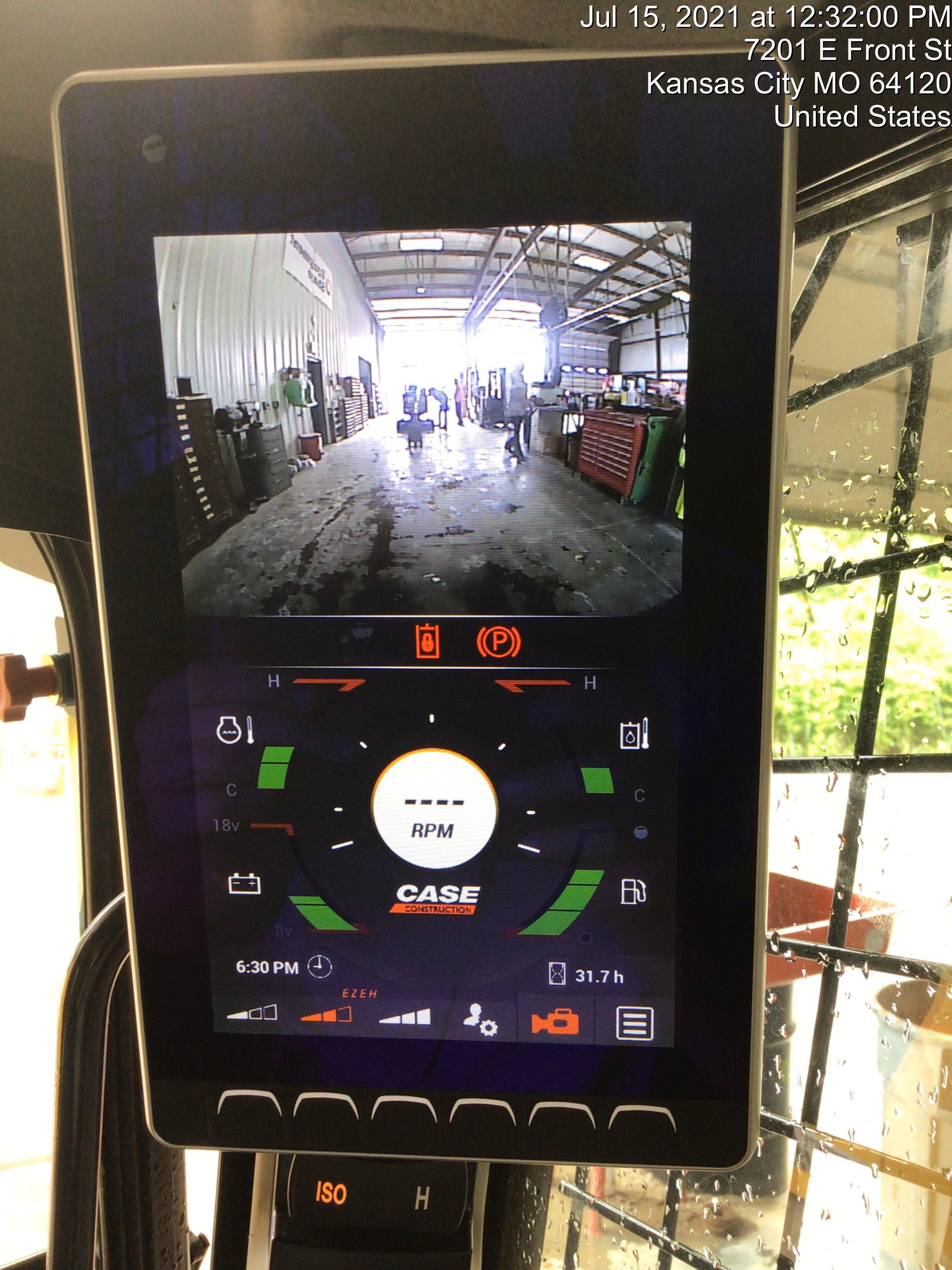 2021 CASE TR270B