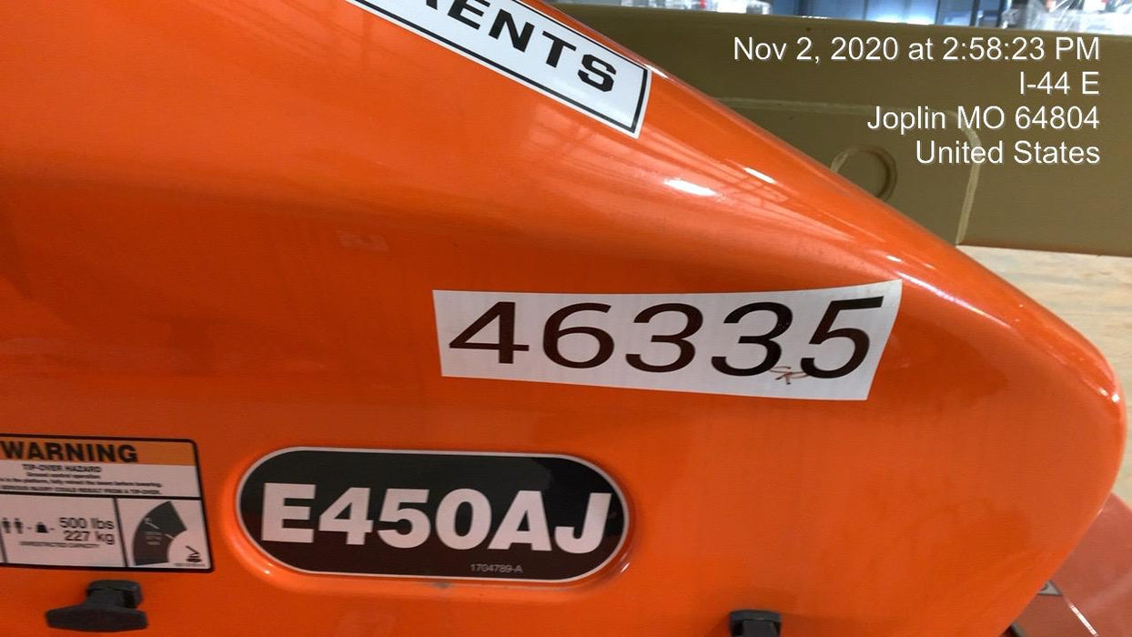 2019 JLG E450AJ