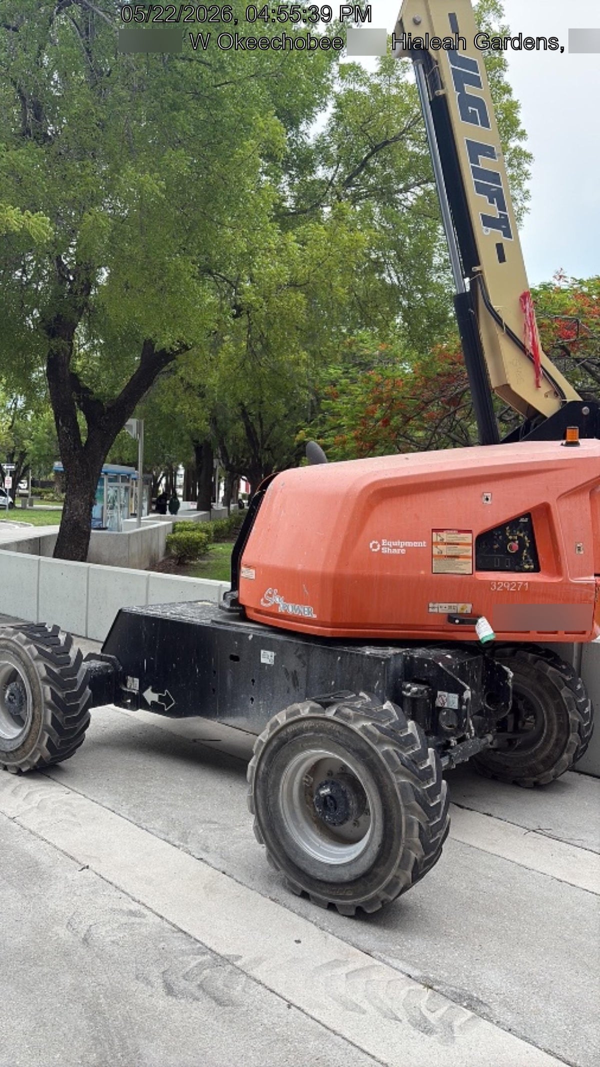 2023 JLG 460SJ