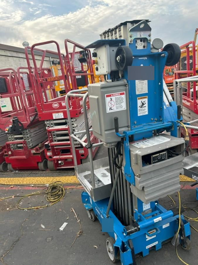 2019 GENIE AWP-30S