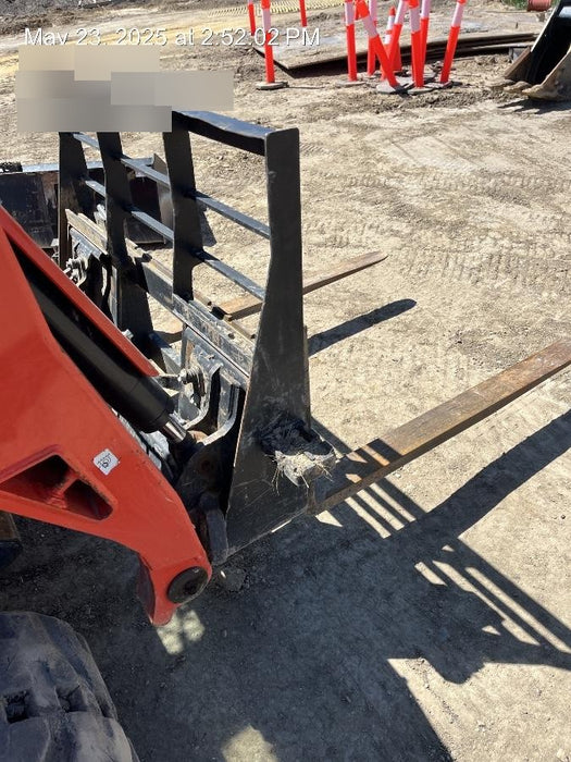 2022 ARROW MATERIAL HANDLING 72" Pallet Forks - Arrow