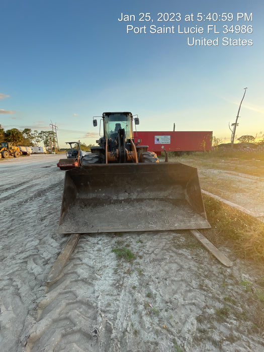 2017 WERK-BRAU 4 cu yd Bucket - Werk-Brau