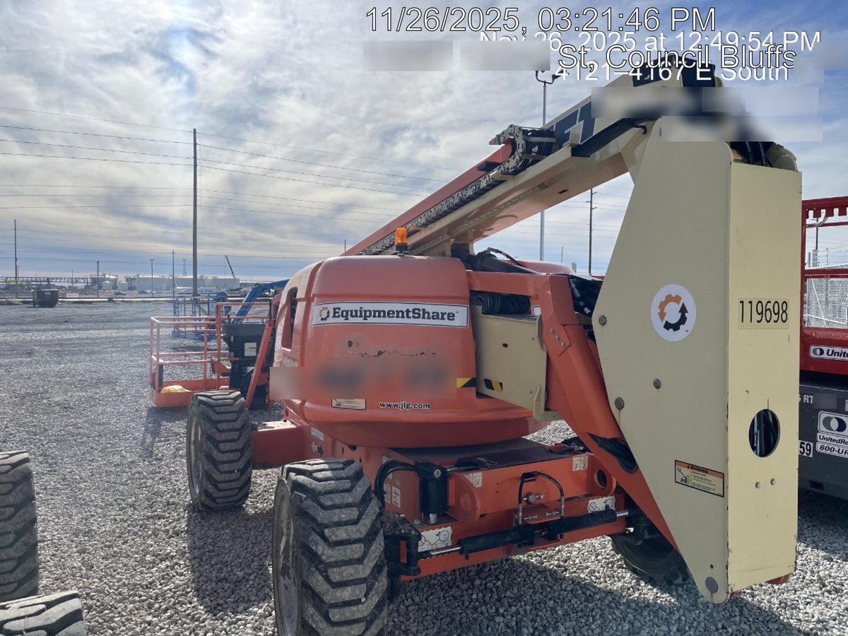 2021 JLG 600AJ