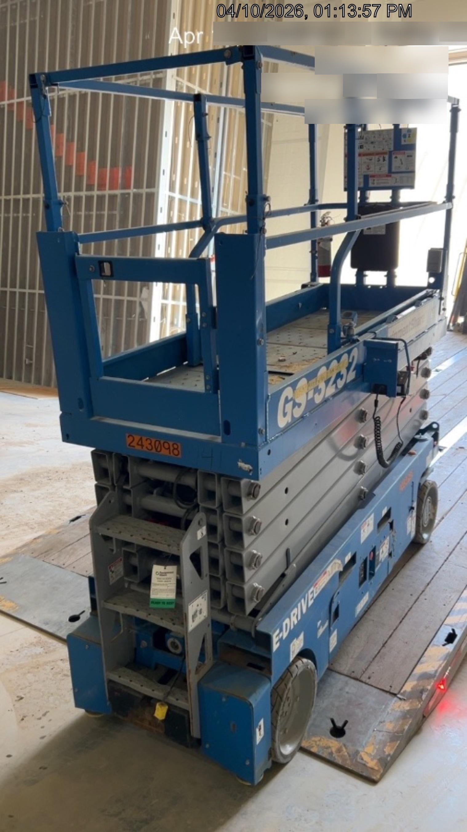 2022 GENIE GS-3232