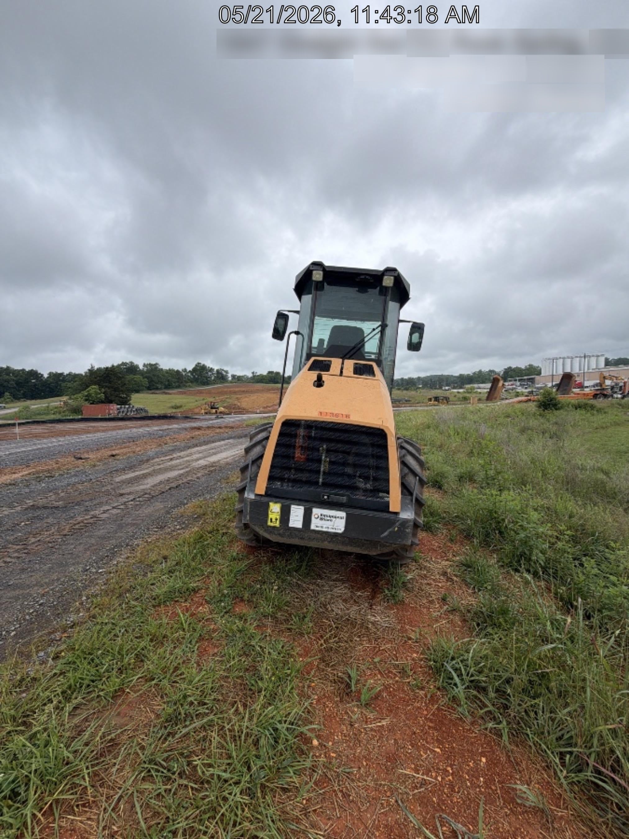 2020 CASE SV207E