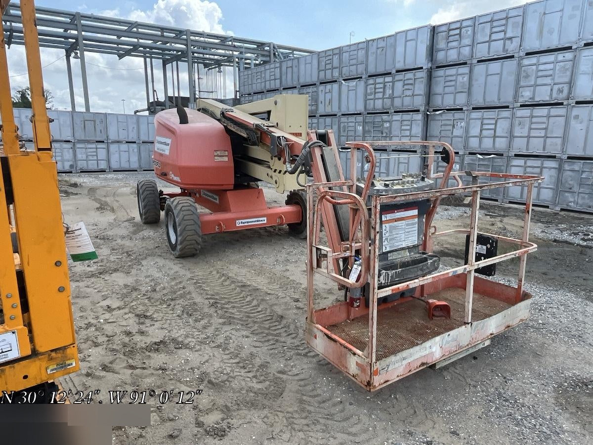 2021 JLG 450AJ