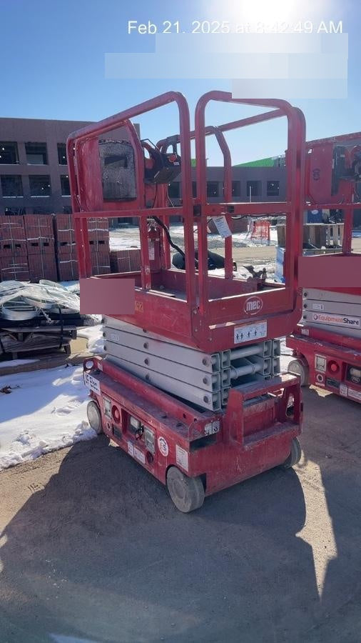 2017 MEC 1330SE 13' Scissor Lift w/2 Year Full Extended Warranty
