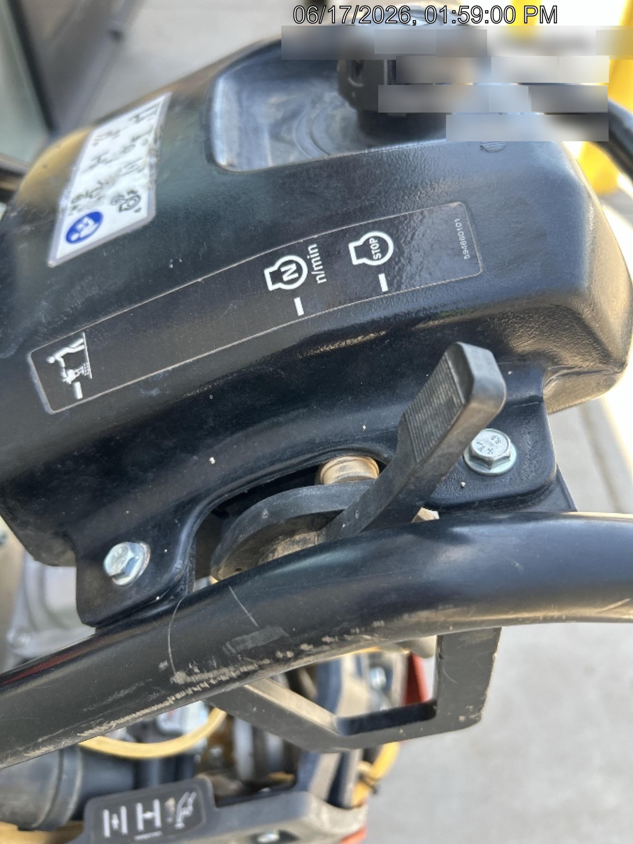 2025 HUSQVARNA LT6005