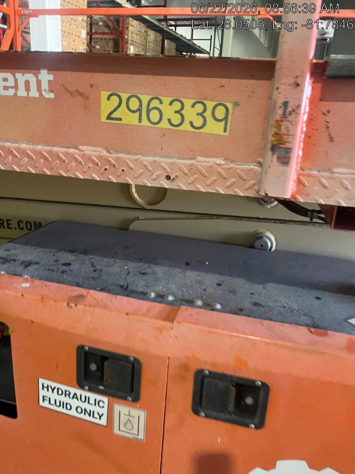 2023 JLG ERT4069