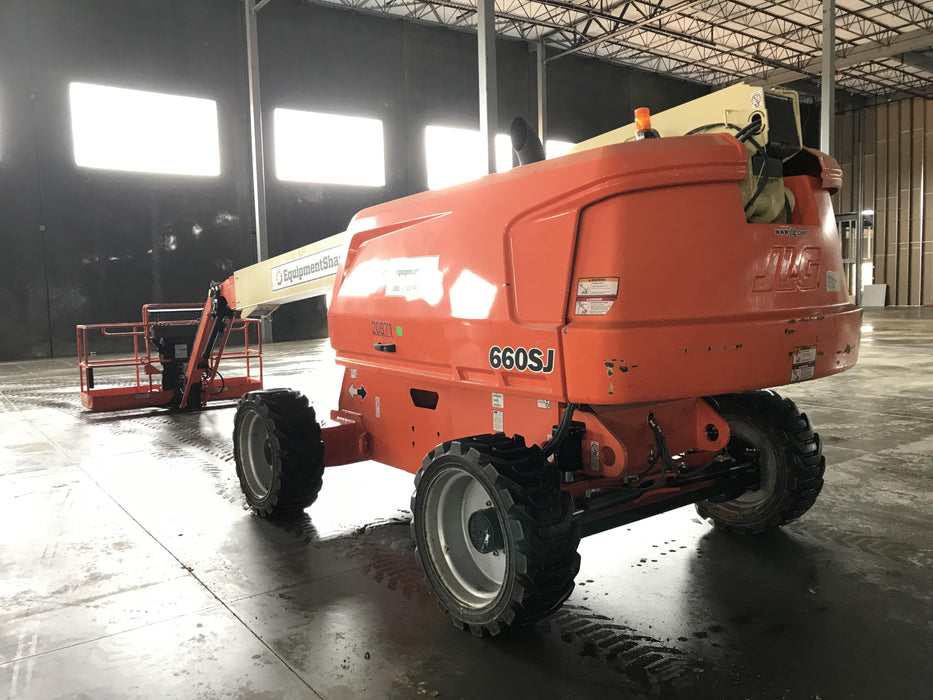 2019 JLG 660SJ