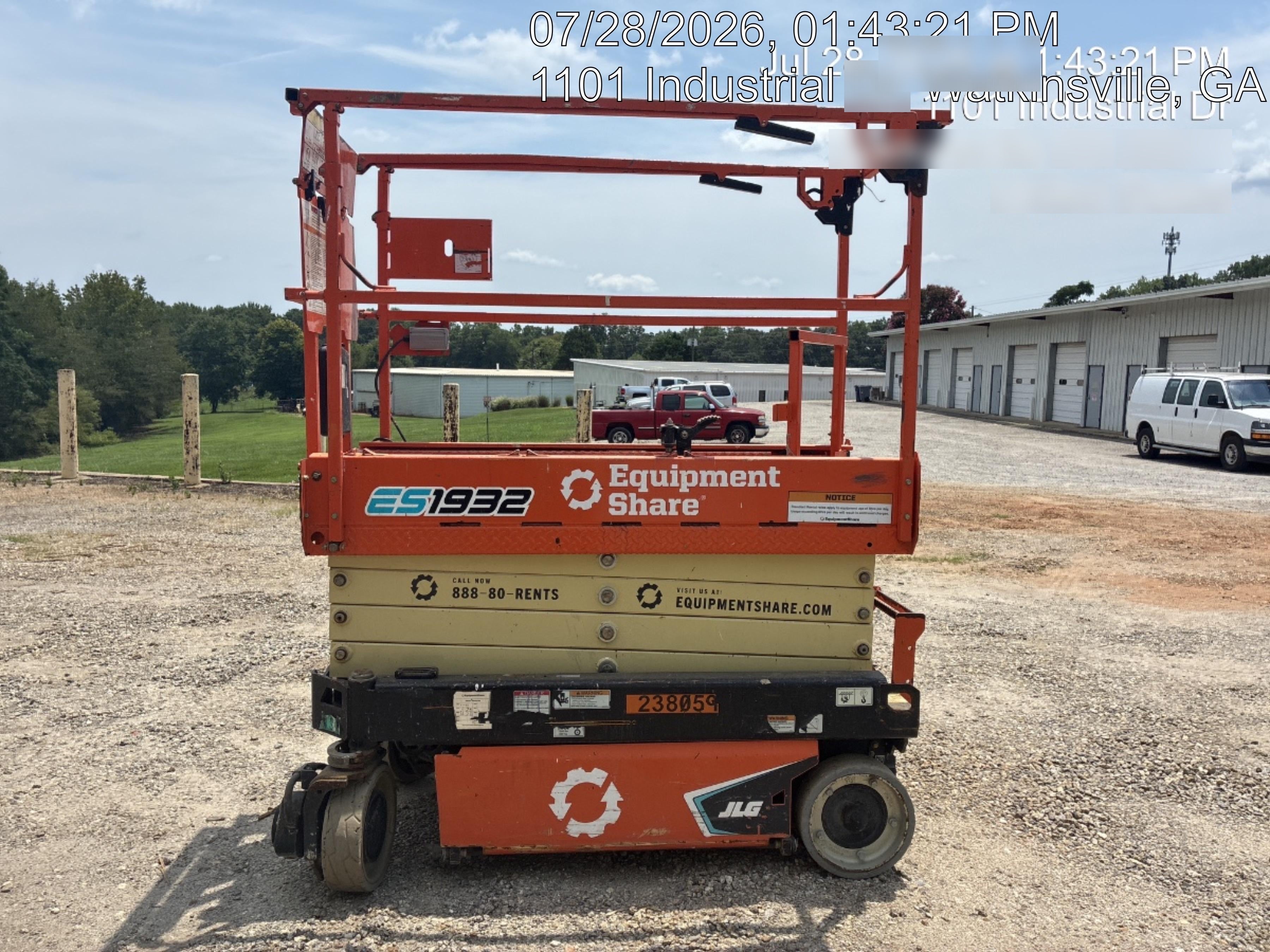 2022 JLG ES1932