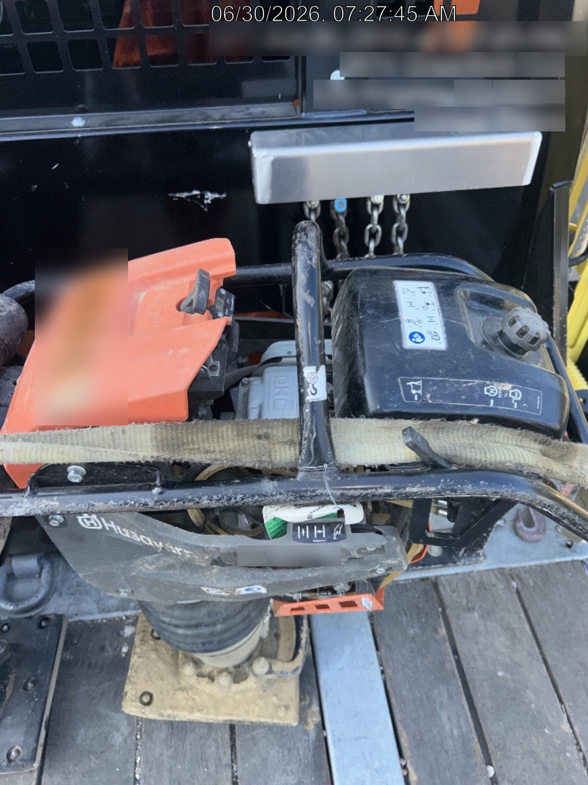 2025 HUSQVARNA LT6005