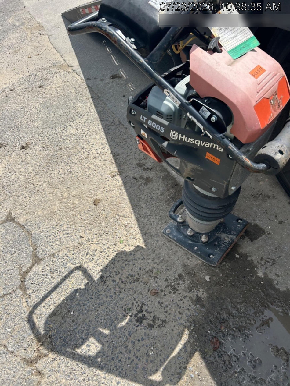 2025 HUSQVARNA LT6005