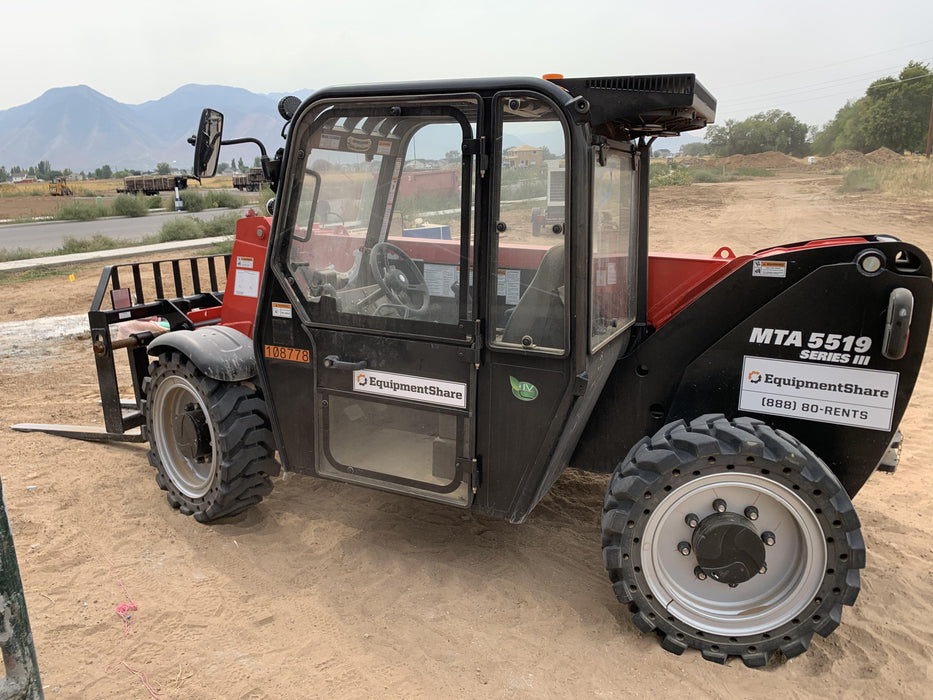 2020 MANITOU MTA5519