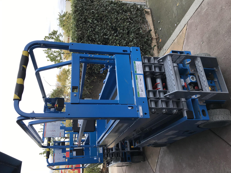 2019 Genie GS-1930 Half Height Swing Gate, 800W Inverter