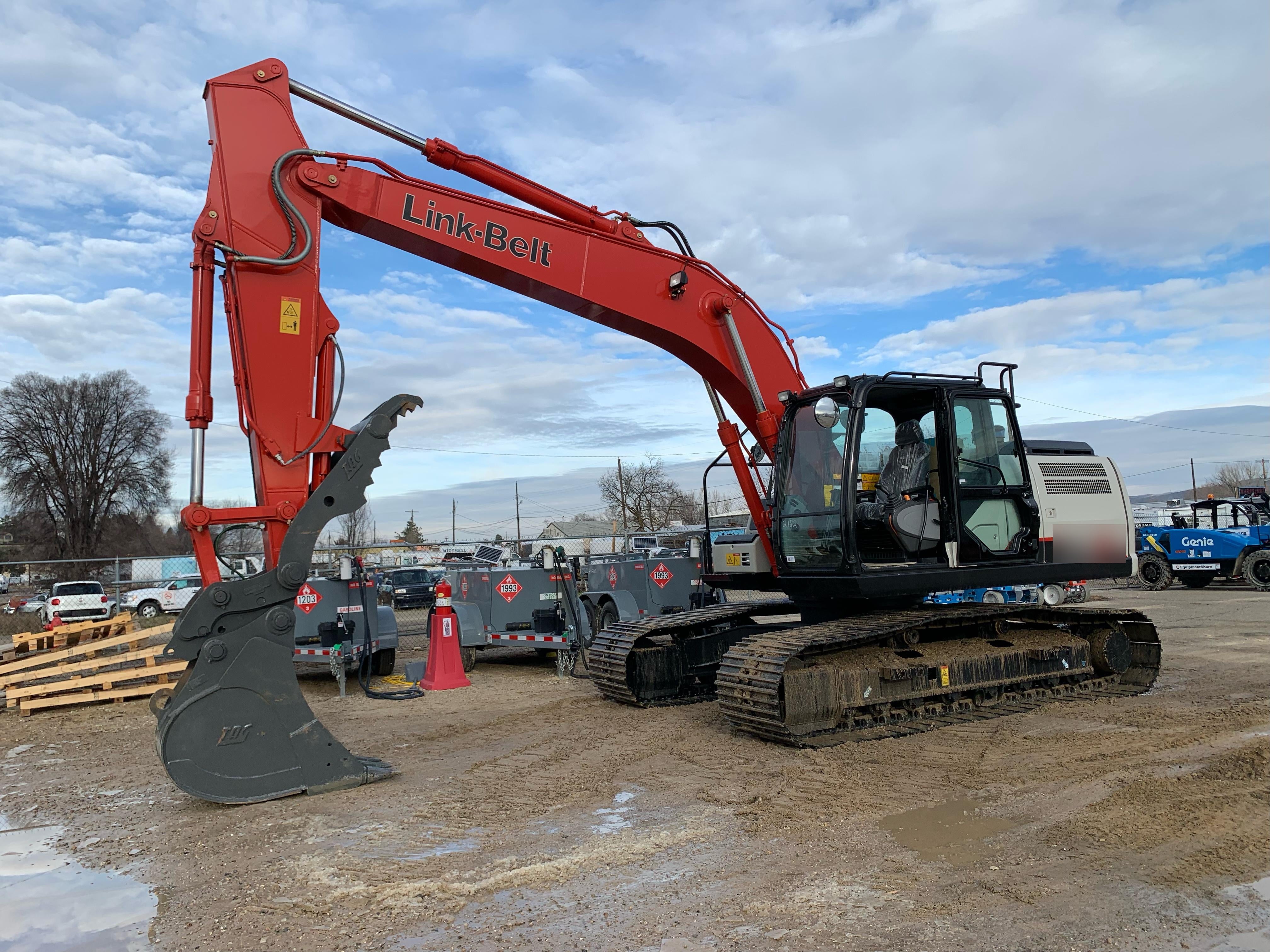 2021 LINK-BELT 210X4EX