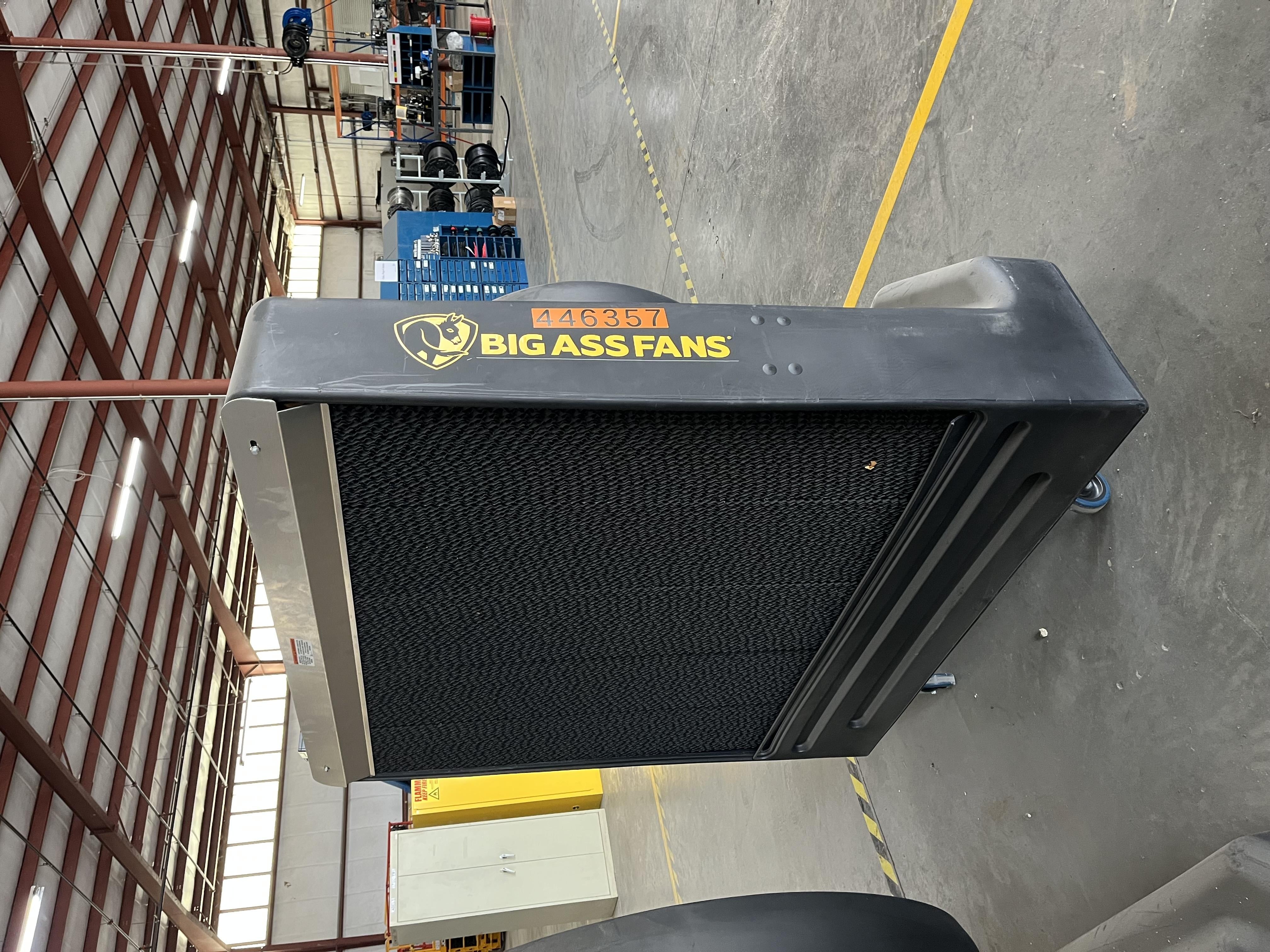 2024 BIG ASS FANS Cool Space 400