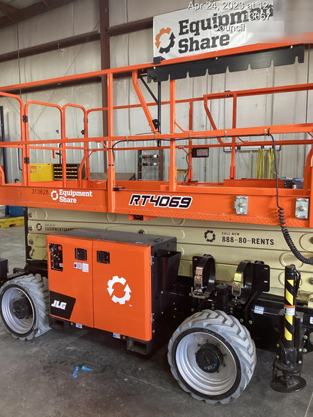 2023 JLG RT4069