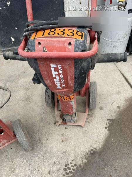 2020 HILTI TE 3000-AVR
