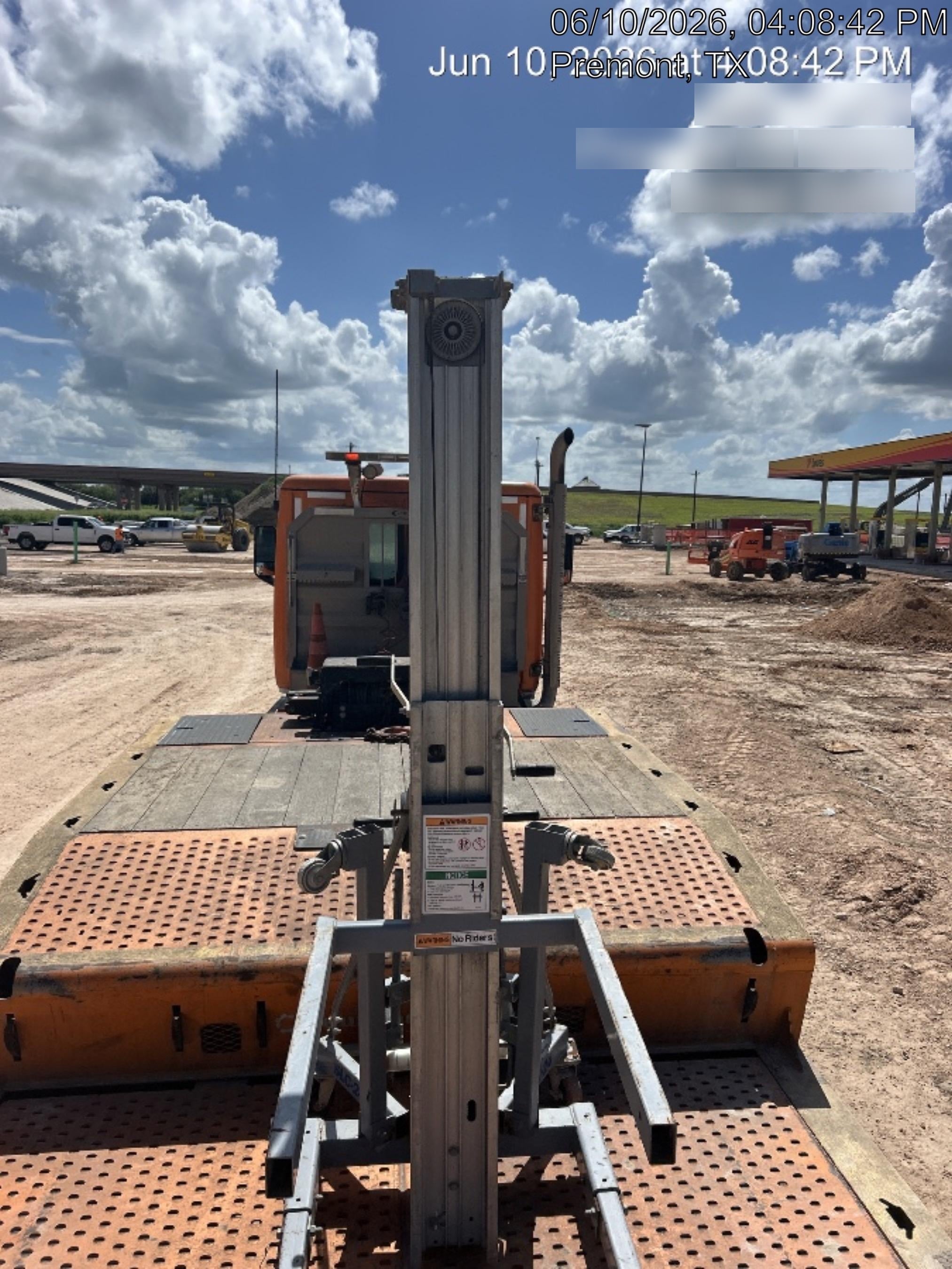 2019 GENIE SLC-24