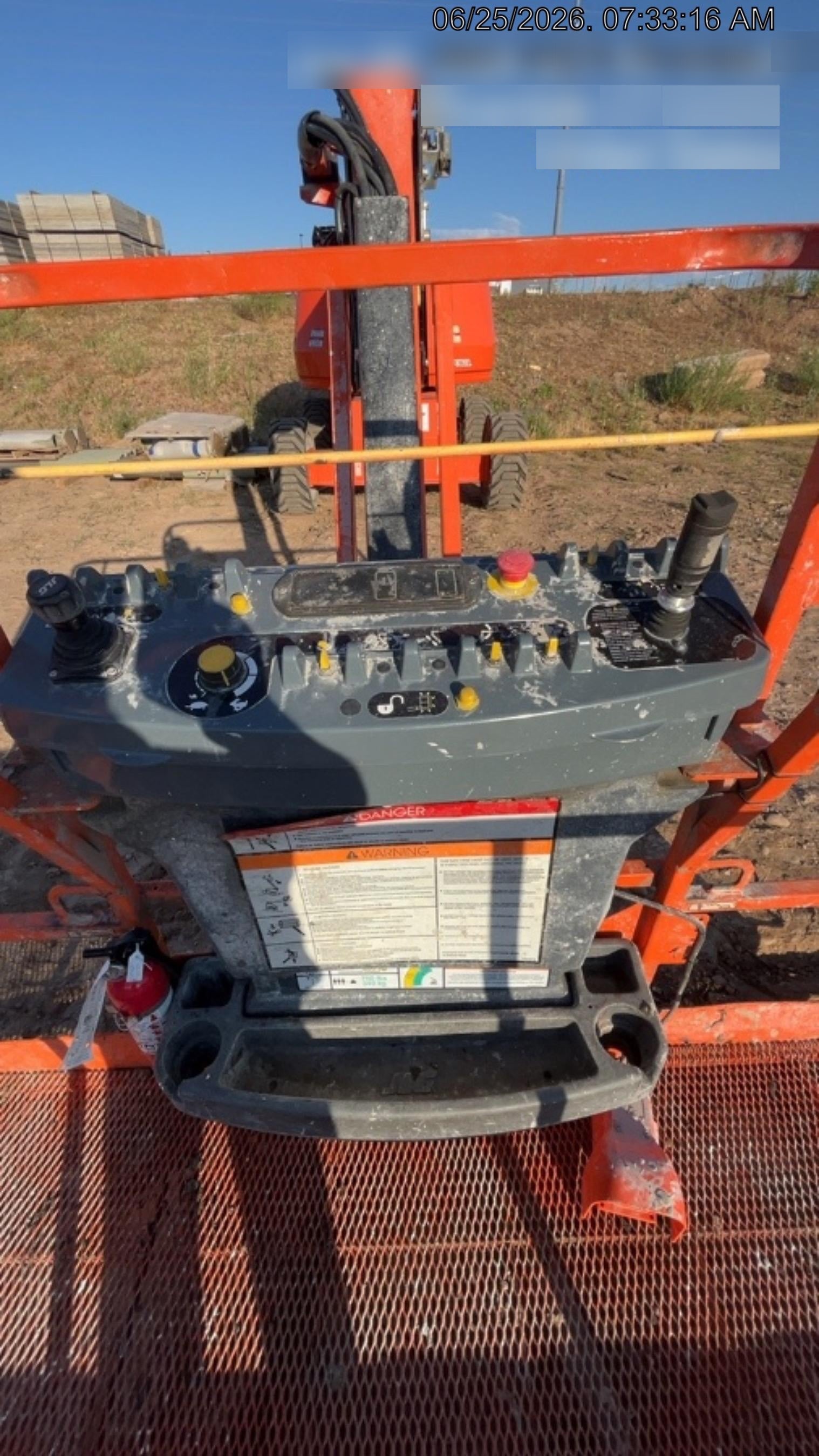 2021 JLG 660SJ