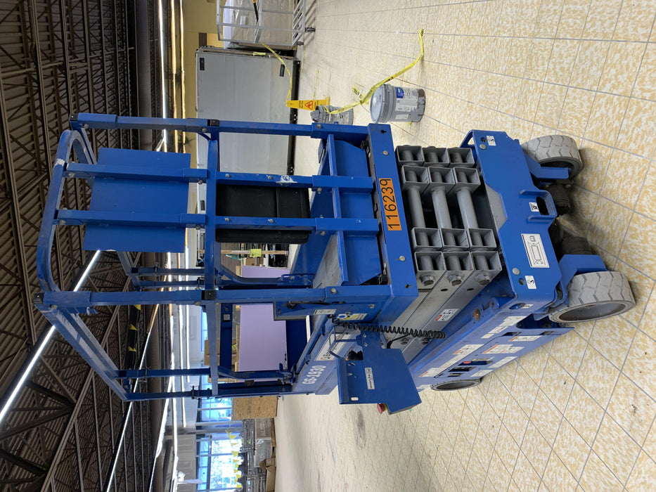 2020 Genie GS-1930 Solid Non Marking Tires, Beacon, Folding rails with half height swing gate